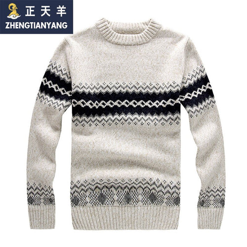2018 winter youth trend Korean men's new men's round neck striped sweater thick warm sweater Free Shipping