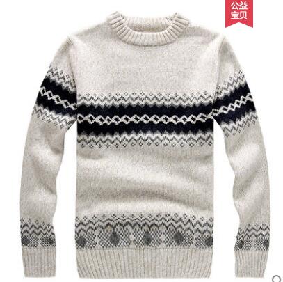 2018 winter youth trend Korean men's new men's round neck striped sweater thick warm sweater Free Shipping