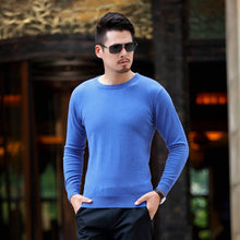 Load image into Gallery viewer, Men Sweaters 100% Pure Cashmere Knitted Pullovers High Quality Oneck Jumpers Man Standard Clothes 6Colors Male Cashmere Knitwear