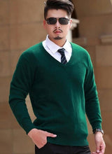 Load image into Gallery viewer, 100% Cashmere Knitted Sweaters Men Vneck 8Colors Thick Pullovers High Quality Man Jumpers Pure Cashmere Knitwear Male Sweater