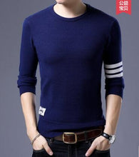 Load image into Gallery viewer, Young men korean version of casual round neck solid color sweater slim thick sweater men&#39;s warm winter fashion sweater