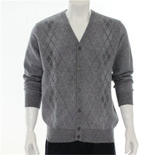 Load image into Gallery viewer, new arrival 100%goat cashmere argyle thick knit men fashion cardigan sweater dark blue 4color  S/2XL